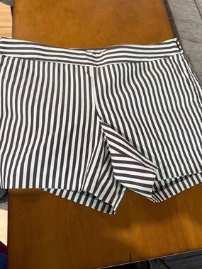 Express Black & White Striped Women's Shorts